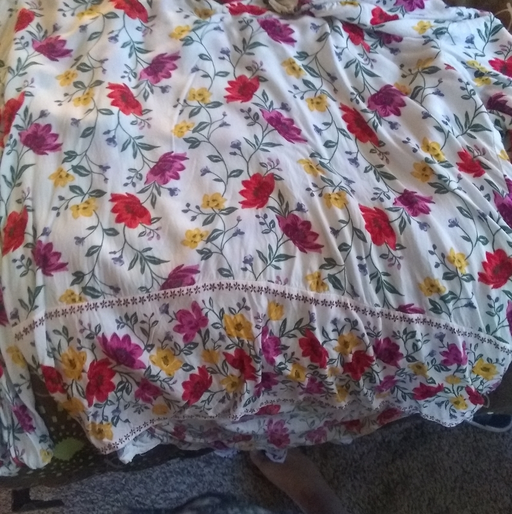 Folral blouse with long sleeve